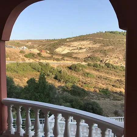 Sanny Yenifoca