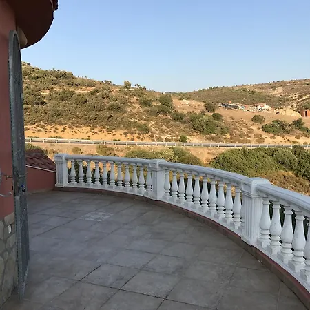 ヴィラ Sanny Yenifoca